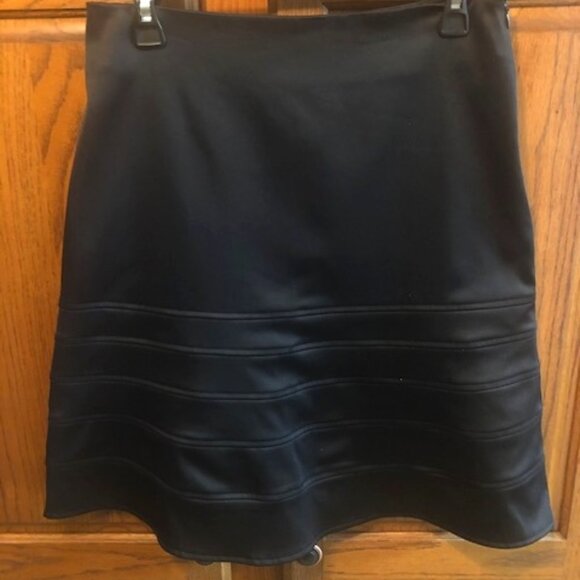 JS Collection Black Skirt size 6P - Picture 1 of 4
